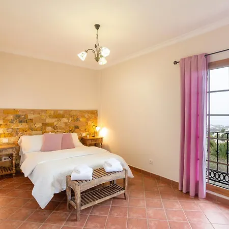 Casa Yaraina